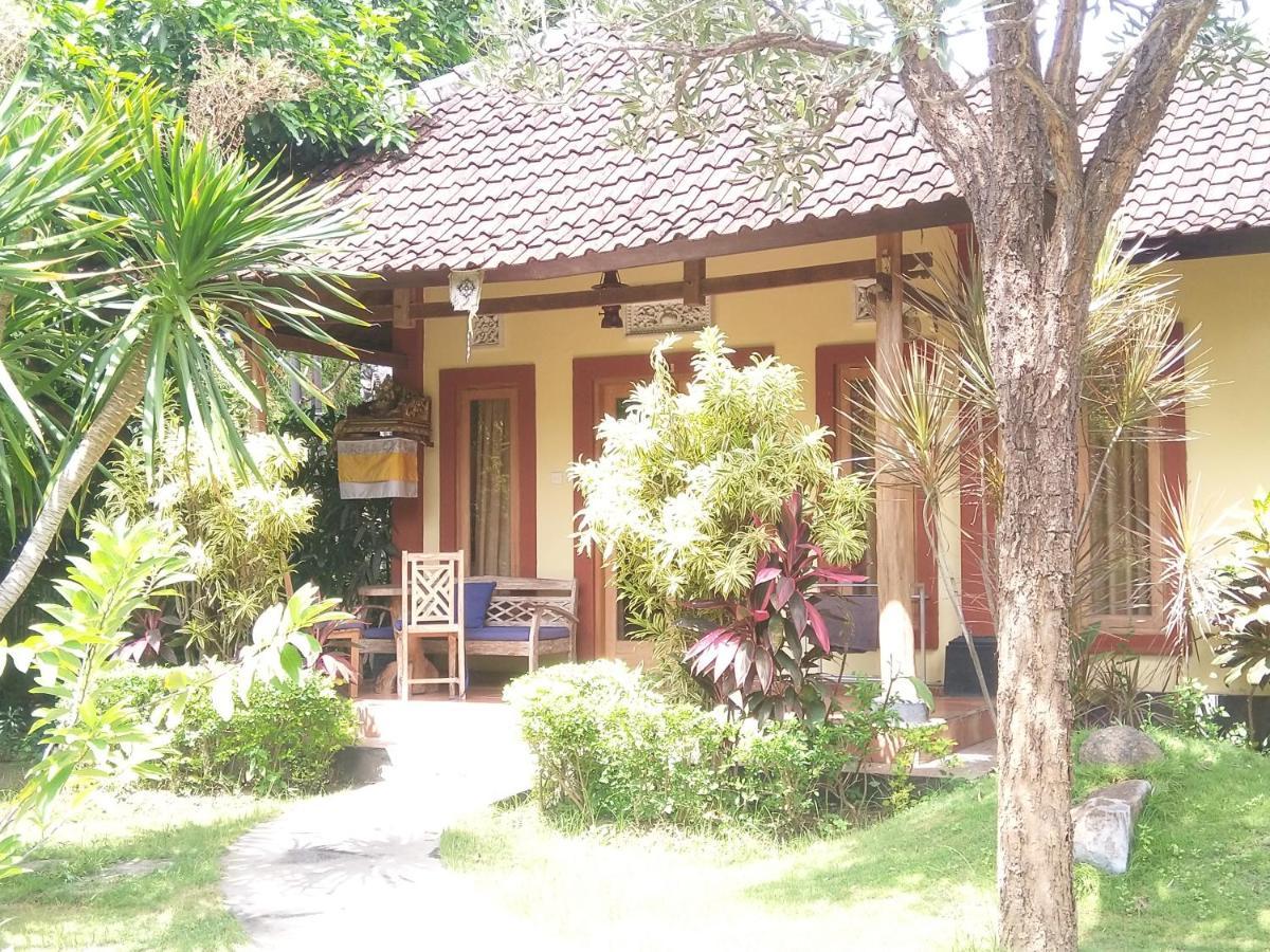 Biorock Dive Support Hotel เปมูเตรัน ภายนอก รูปภาพ